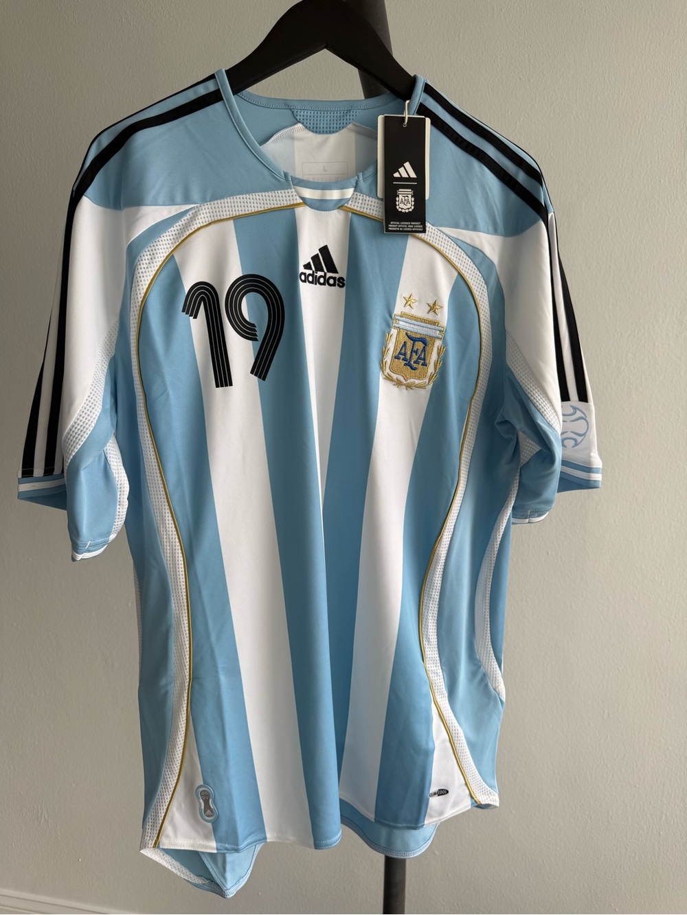 adidas Argentina Messi #19 2006 Retro Home Soccer Jersey Men L NWT